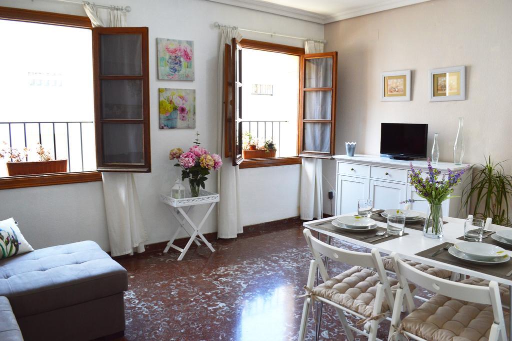 Bonito Apartamento Junto Al Palacio De Viana コルドバ エクステリア 写真